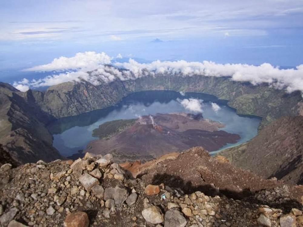 rinjani trekking